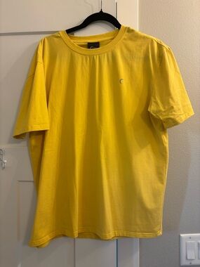 Zyia Yellow Crewneck T-Shirt